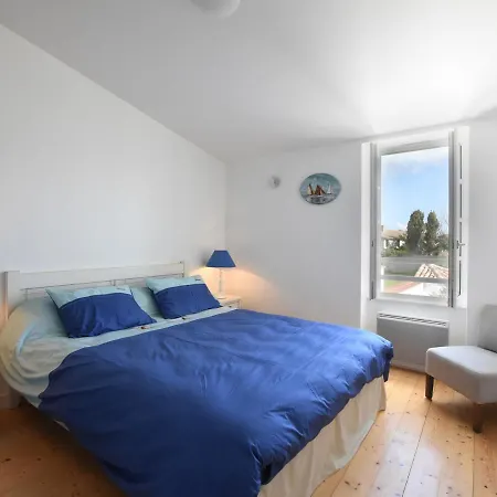 펜션 Maison De Village A Ars-en-re, 9 Pers, A 300m Du Port, Jardin, Wi-fi, Ideal Pour Familles - Fr-1-258-83 아르장르